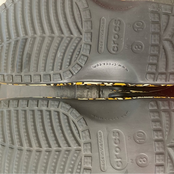 Disney Parks Cheetah Crocs - Picture 8 of 8